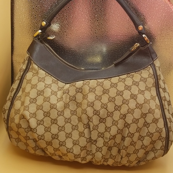 Gucci canvas monogram shoulder bag purse - Picture 2 of 8